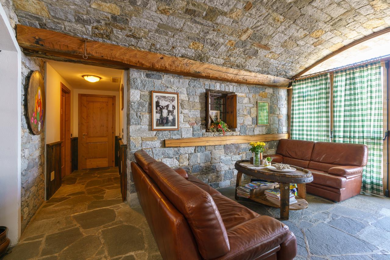Agriturismo Giacomino Gera Lario Exterior photo